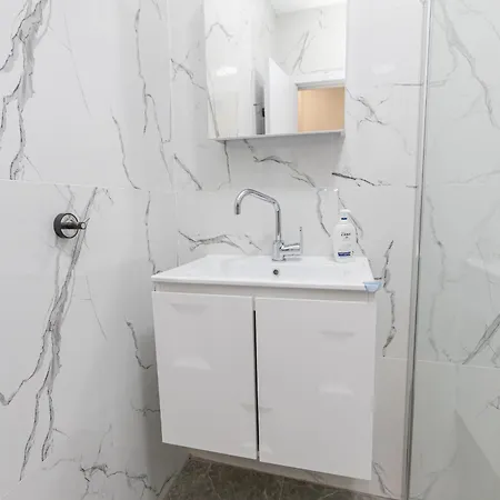 The House 2 Appartement