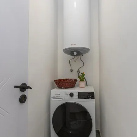 The House 2 * Burgas