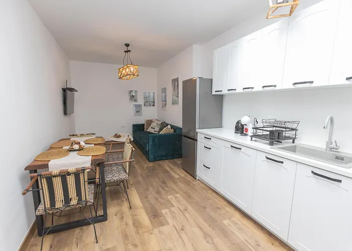 The House 2 Бургас