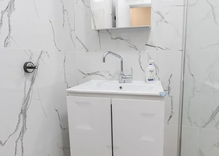 The House 2 Appartement